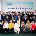 Ons is terug van vakansie.