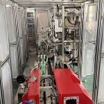 Goeie nuus! nuwe outomatiese een vakuumkamer baksteen sakvormende vulmasjien gereed vir aflewering